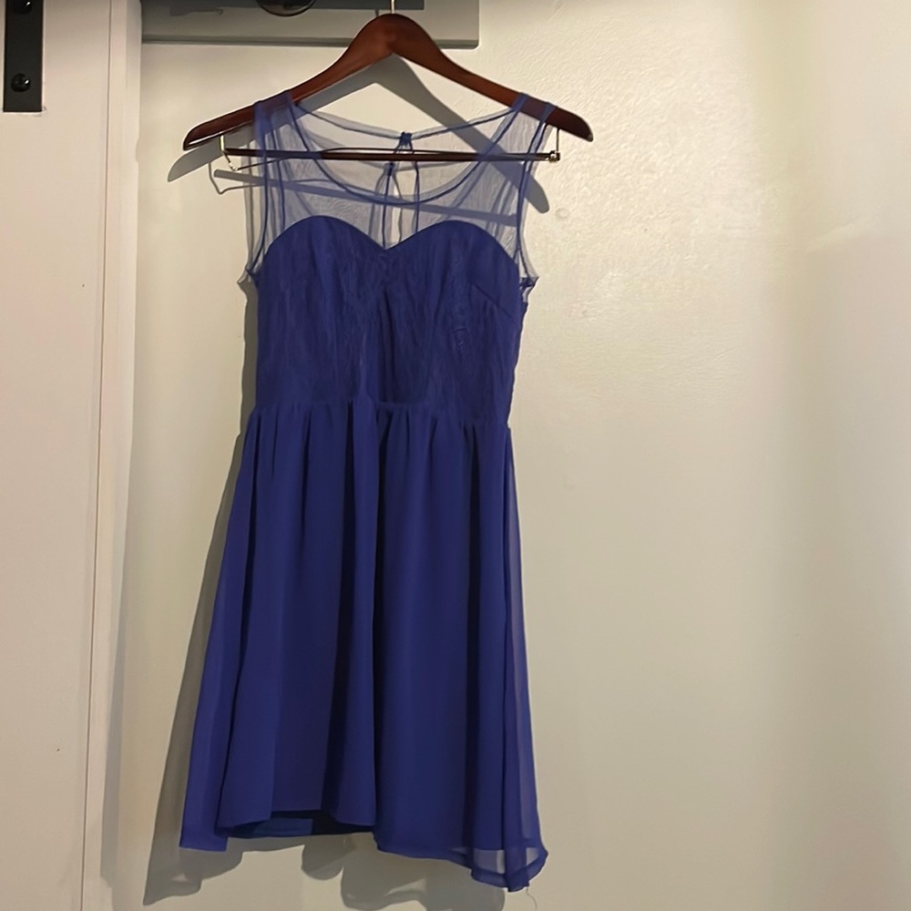 Cute formal blue dress!